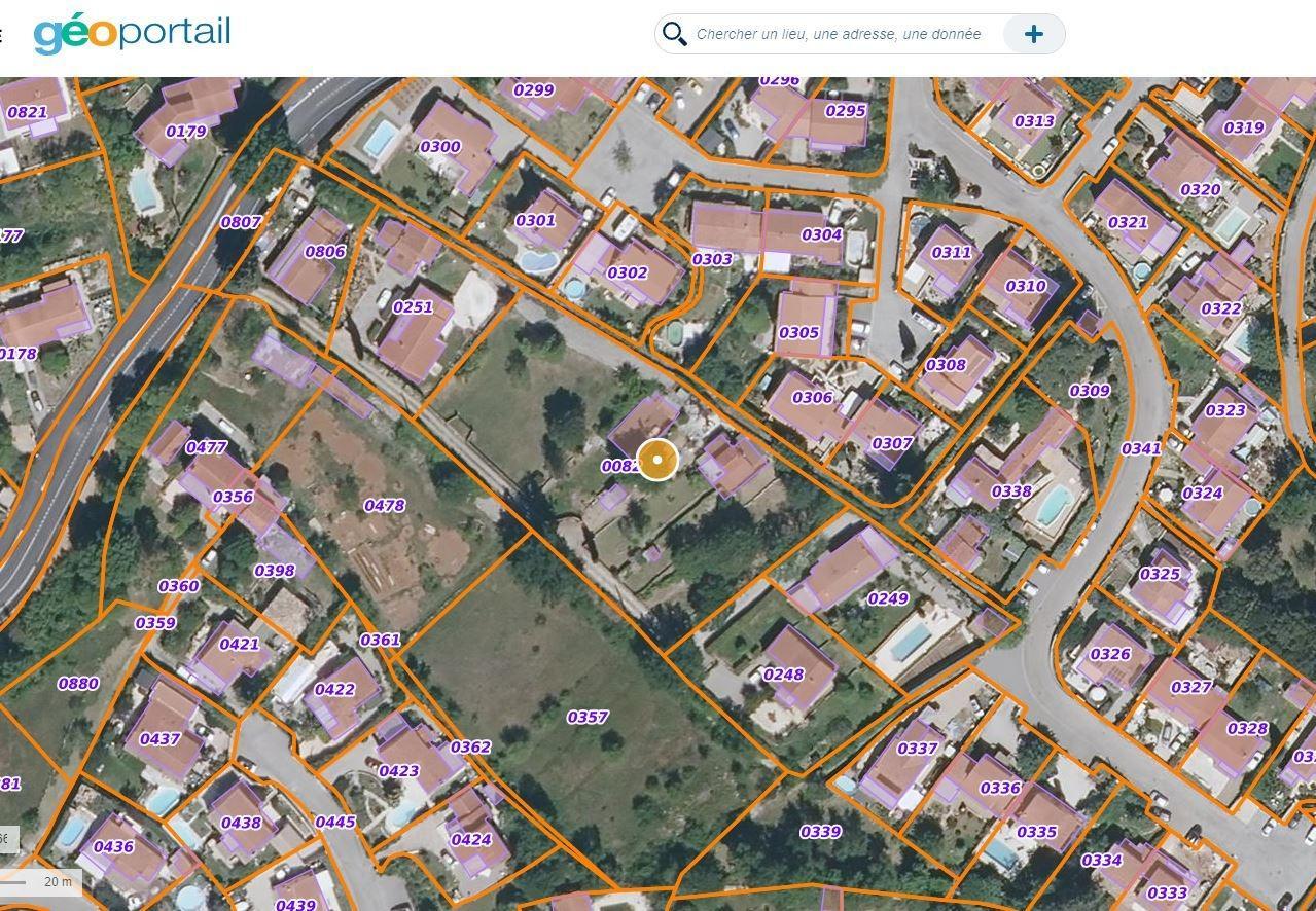 Terrain  à bâtir de 3355m² à draguignan