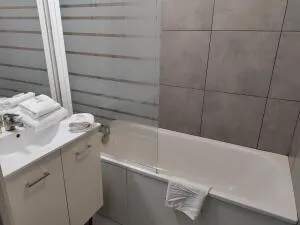 Appartement à Saint-Genis-Pouilly — vignette 7