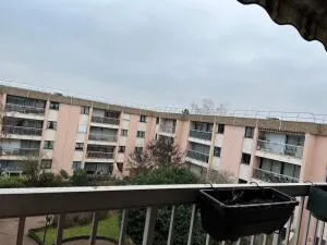 Appartement traversant, balcon
