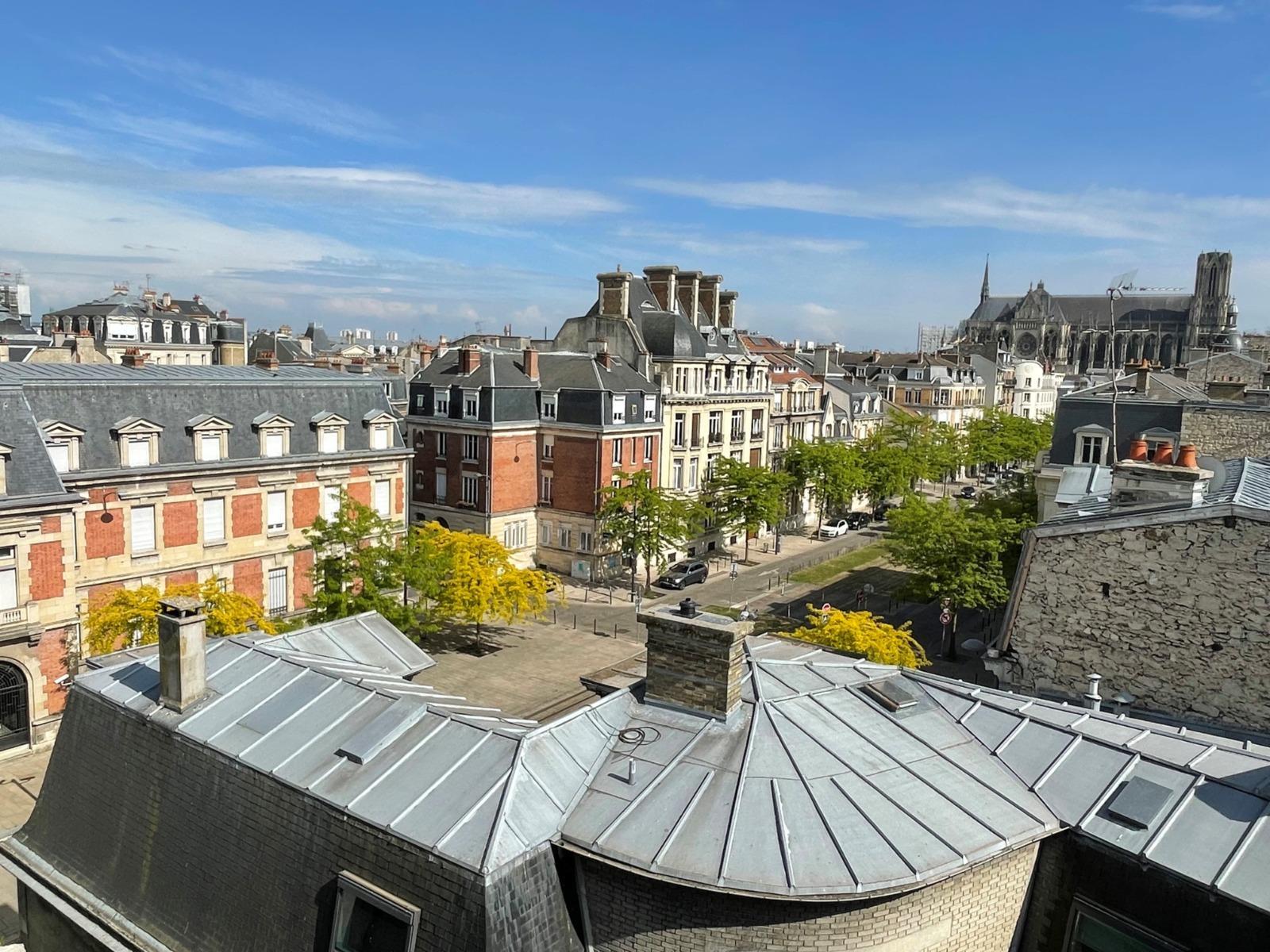 Immeuble à Reims — vignette 3