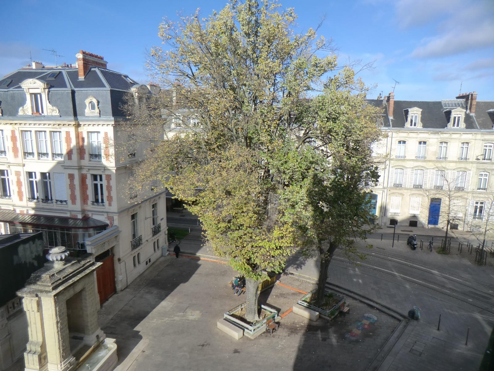 Immeuble à Reims — vignette 4