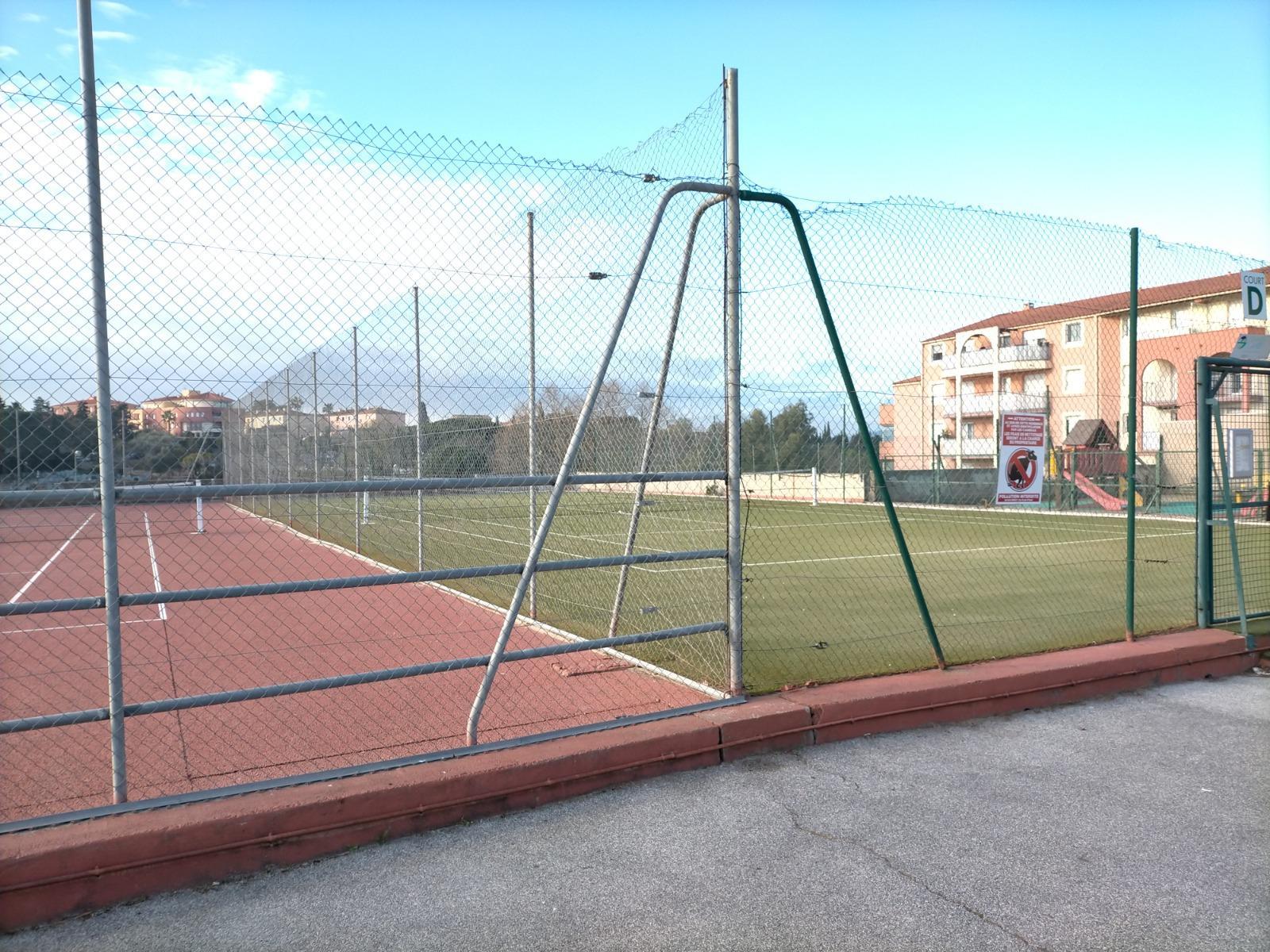 Appartement à Fréjus — vignette 8