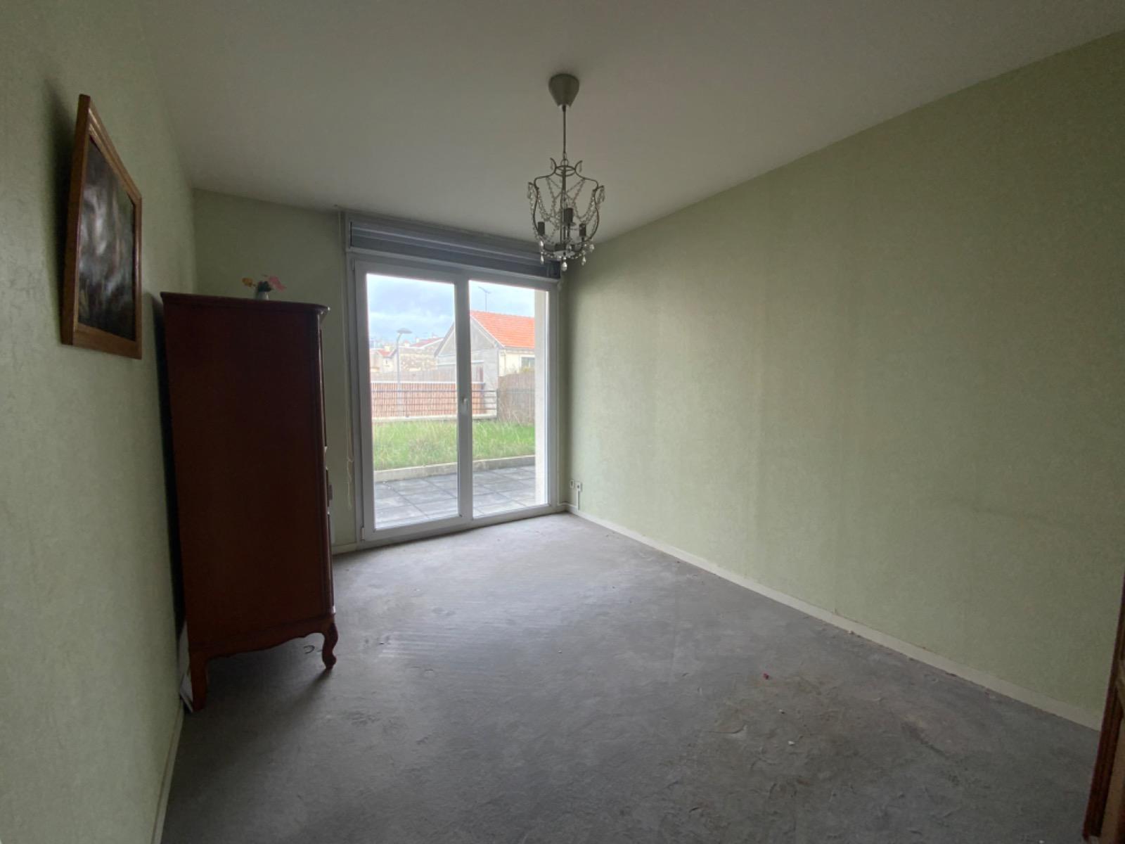 Appartement à Reims — vignette 11