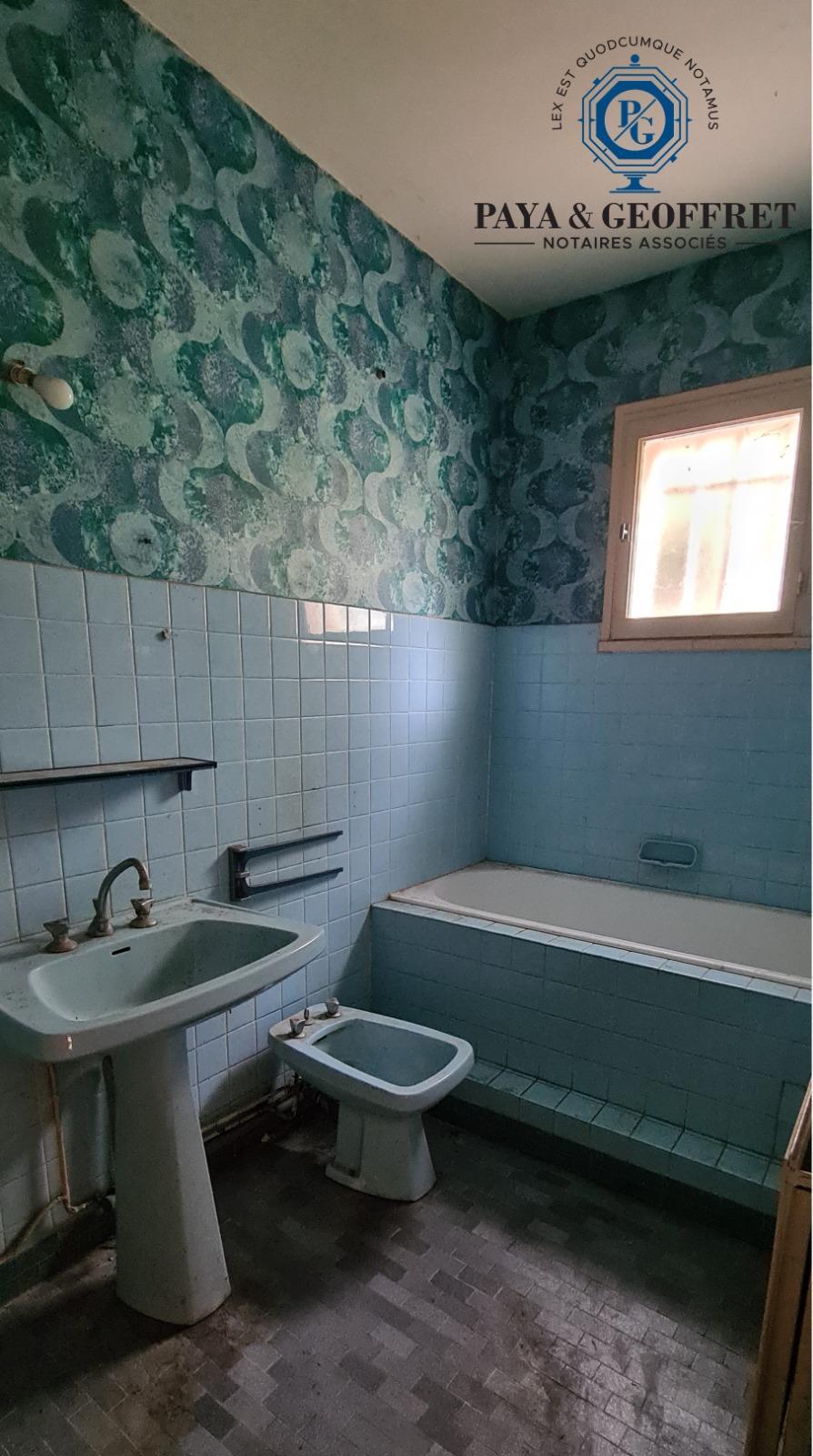 Maison à Le Revest-les-Eaux — vignette 8