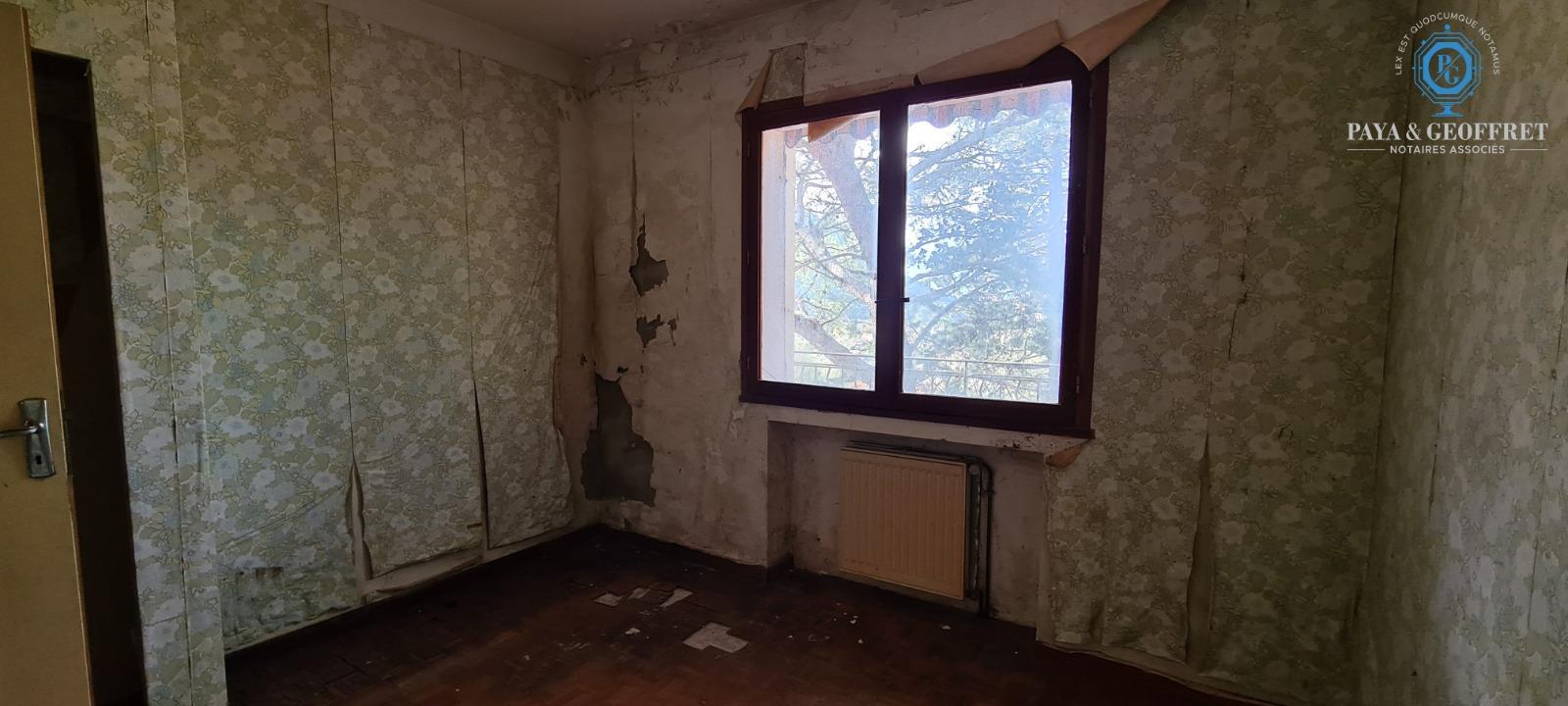 Maison à Le Revest-les-Eaux — vignette 9