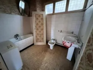 Immeuble à Treignac — vignette 17
