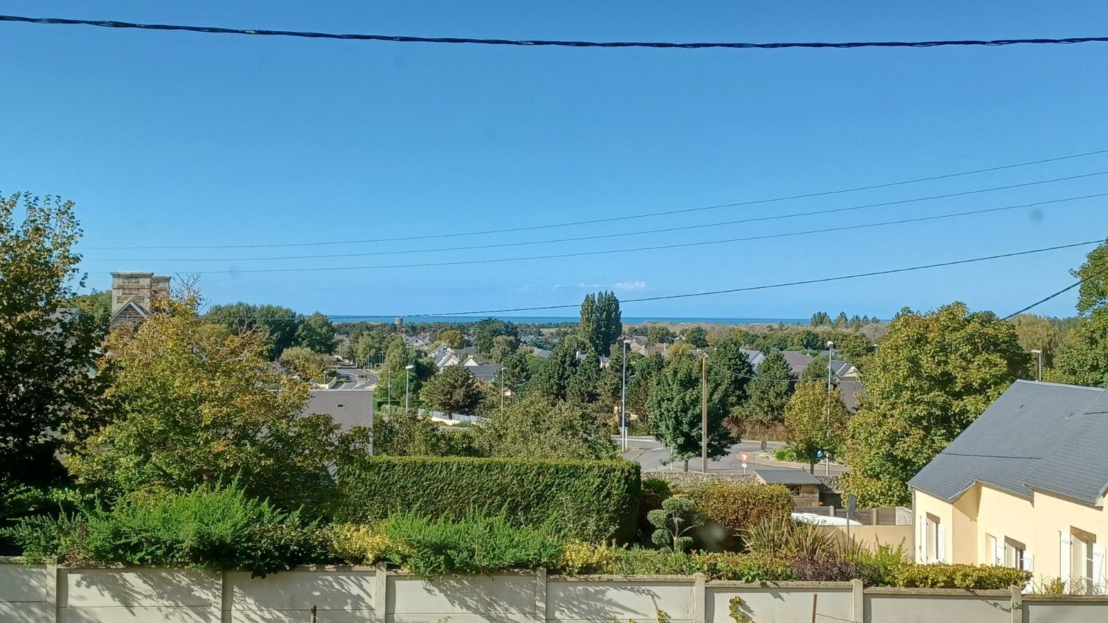 Maison à Bréville-sur-Mer — vignette 3