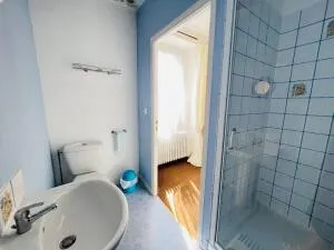 Maison à Belle-Isle-en-Terre — vignette 11