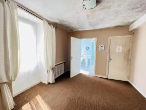 Maison à Belle-Isle-en-Terre — vignette 12