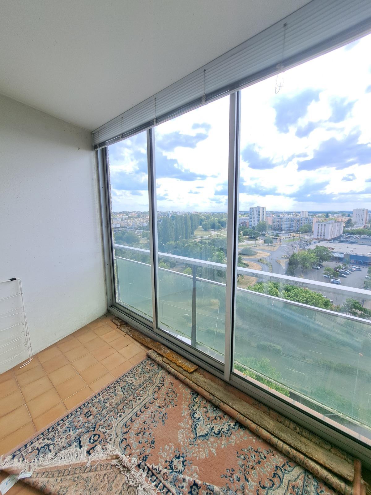 Appartement à Le Mans — vignette 2