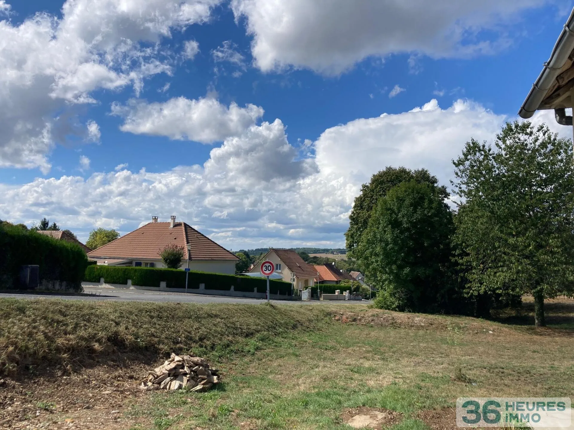 Maison à Saint-Yrieix-la-Perche — vignette 17
