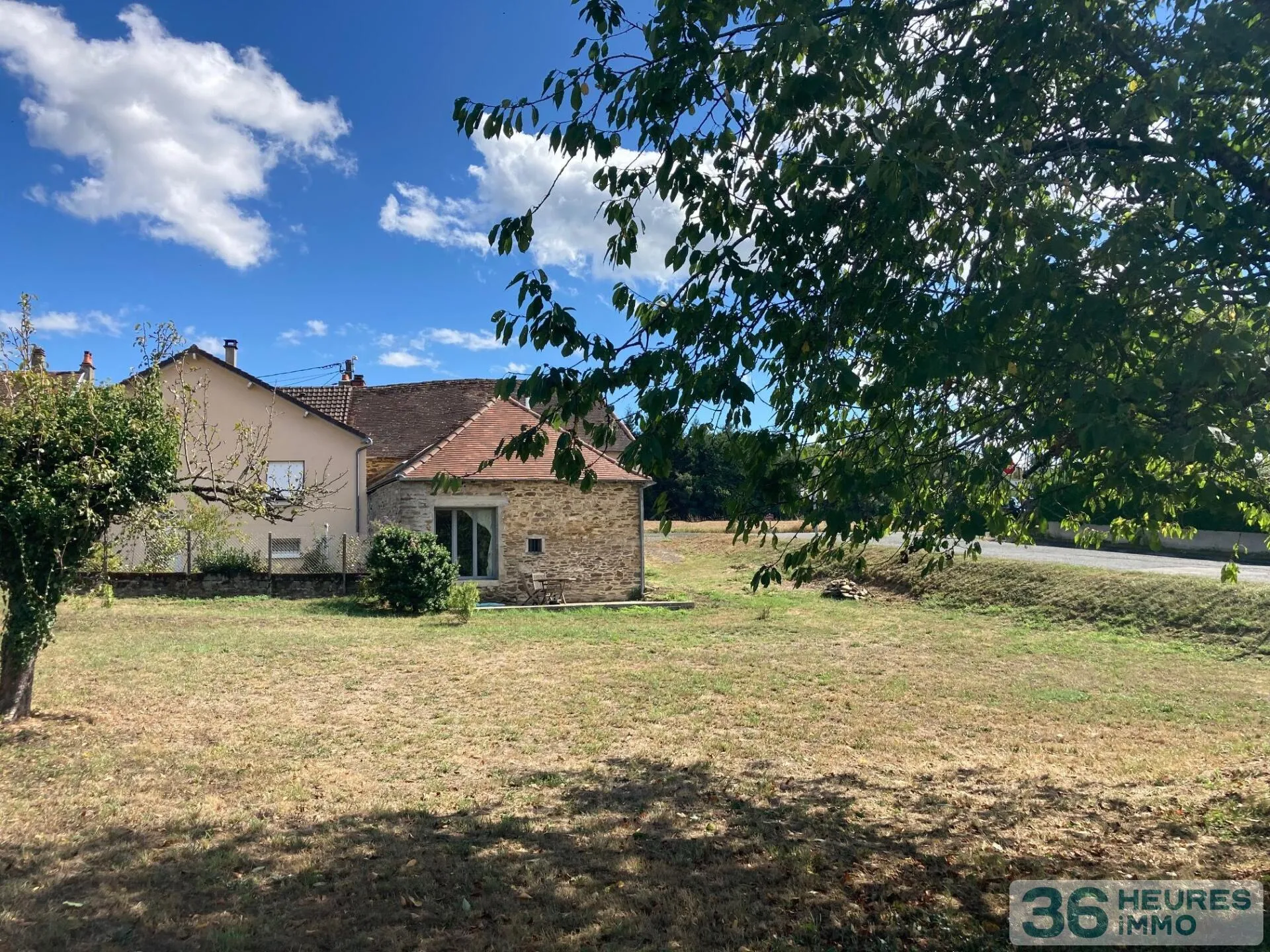 Maison à Saint-Yrieix-la-Perche — vignette 20
