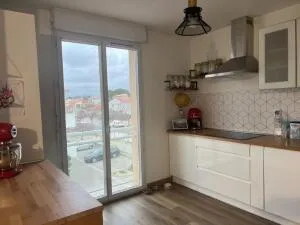 Appartement à Saint-Estève — vignette 2