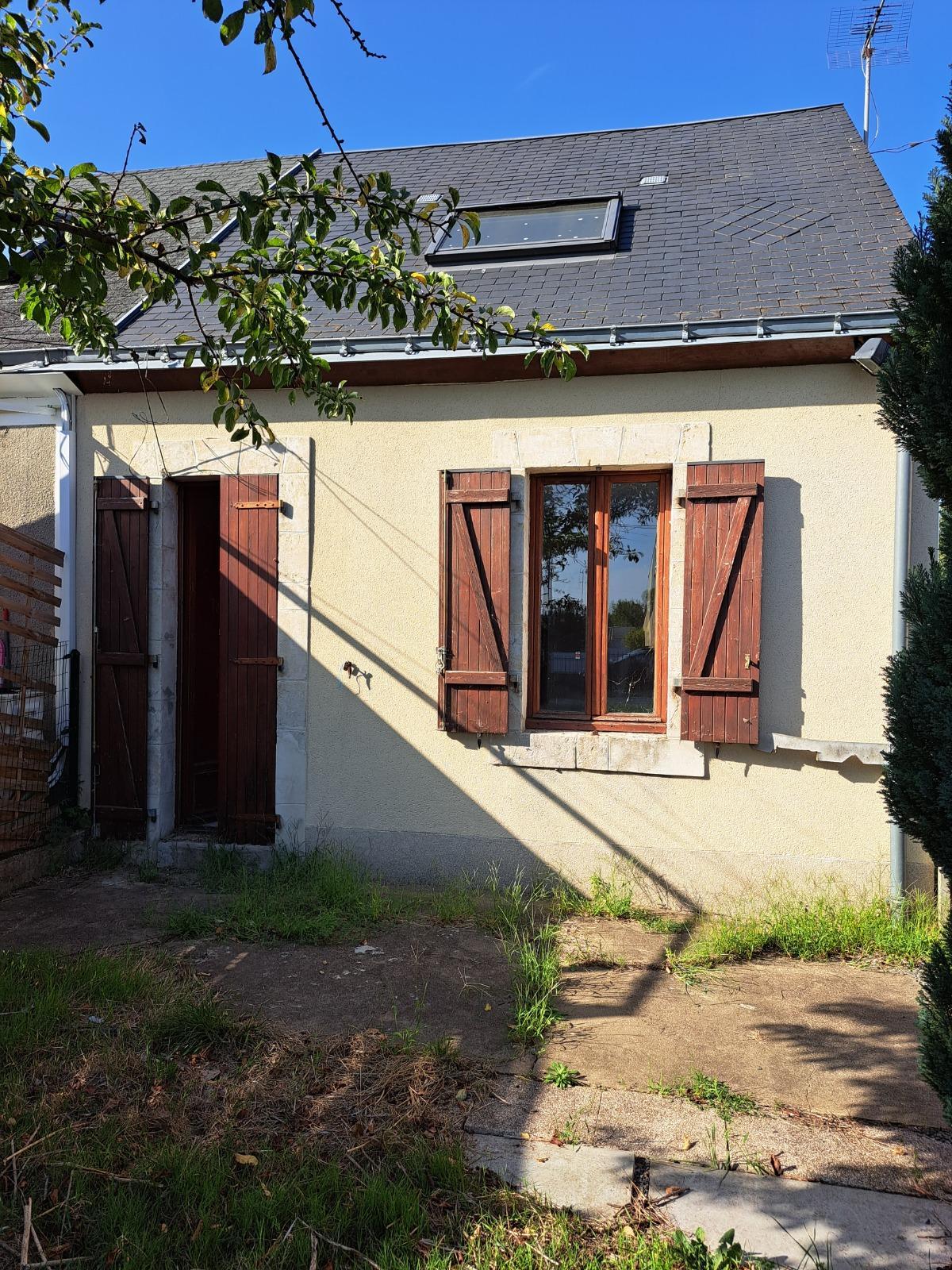 Rue de rouillon - maison avec jardin 