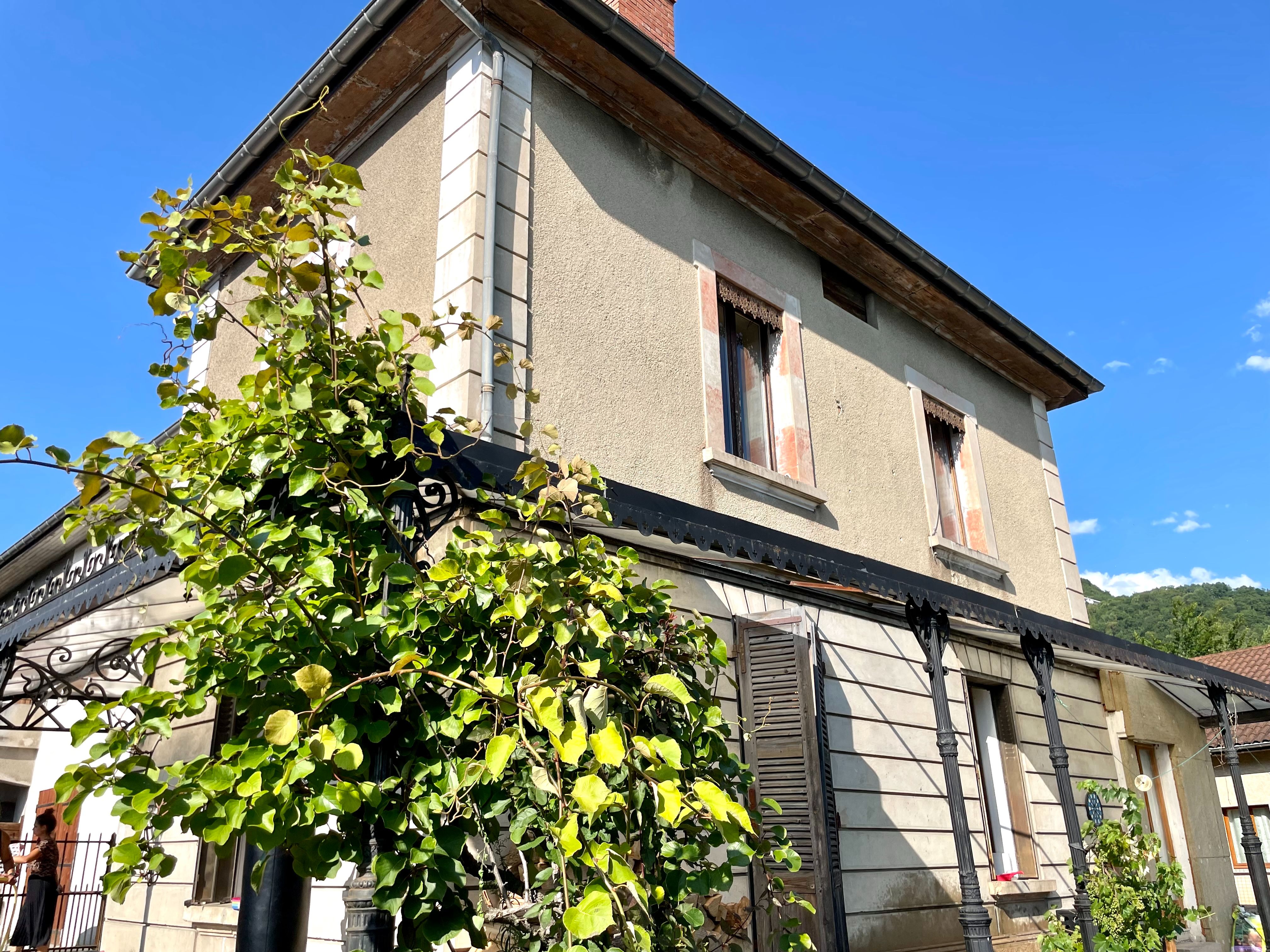 Le cheylas, maison t4 avec jardin