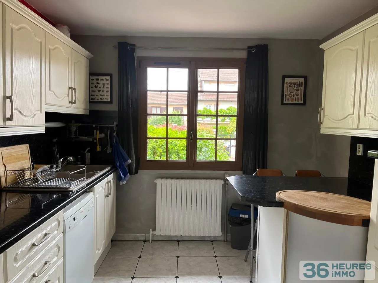 Maison à Les Clayes-sous-Bois — vignette 2