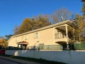 Maison t6 récente (196m² hab.) et jardin 822m²