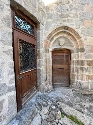 Immeuble à Ussel — vignette 4