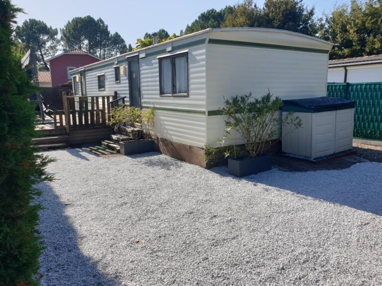 Terrain constructible avec mobilhome