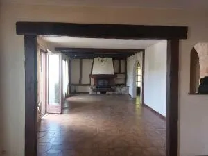 Maison à Saint-Fargeau-Ponthierry — vignette 4