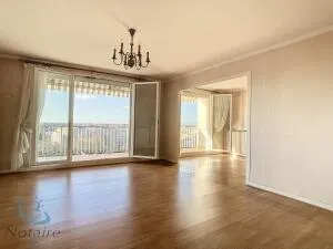 Appartement à Orléans — vignette 2