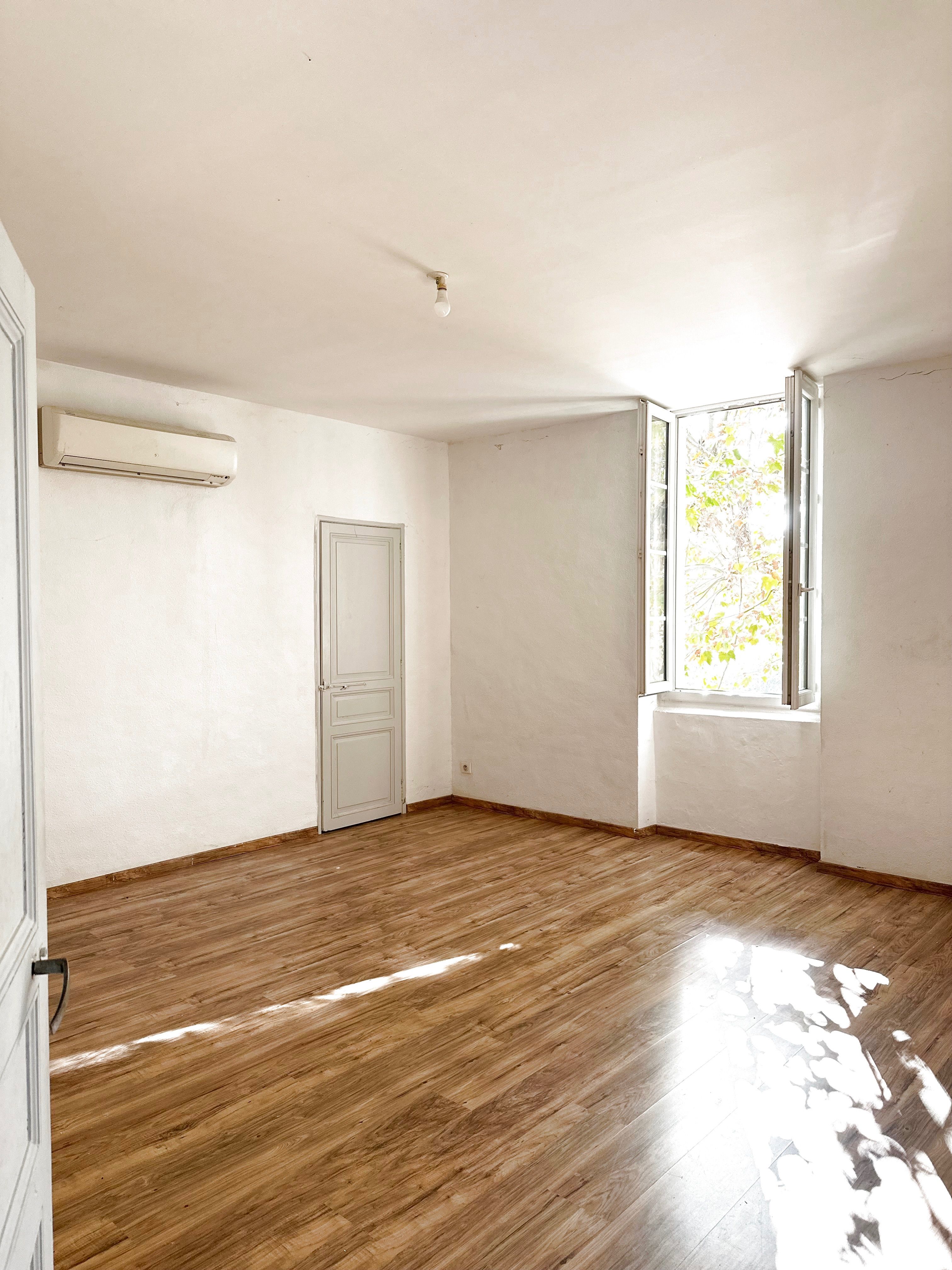 Maison à Jonquières — vignette 12