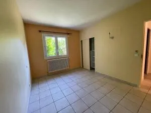 Maison à Saint-Paul-Trois-Châteaux — vignette 8