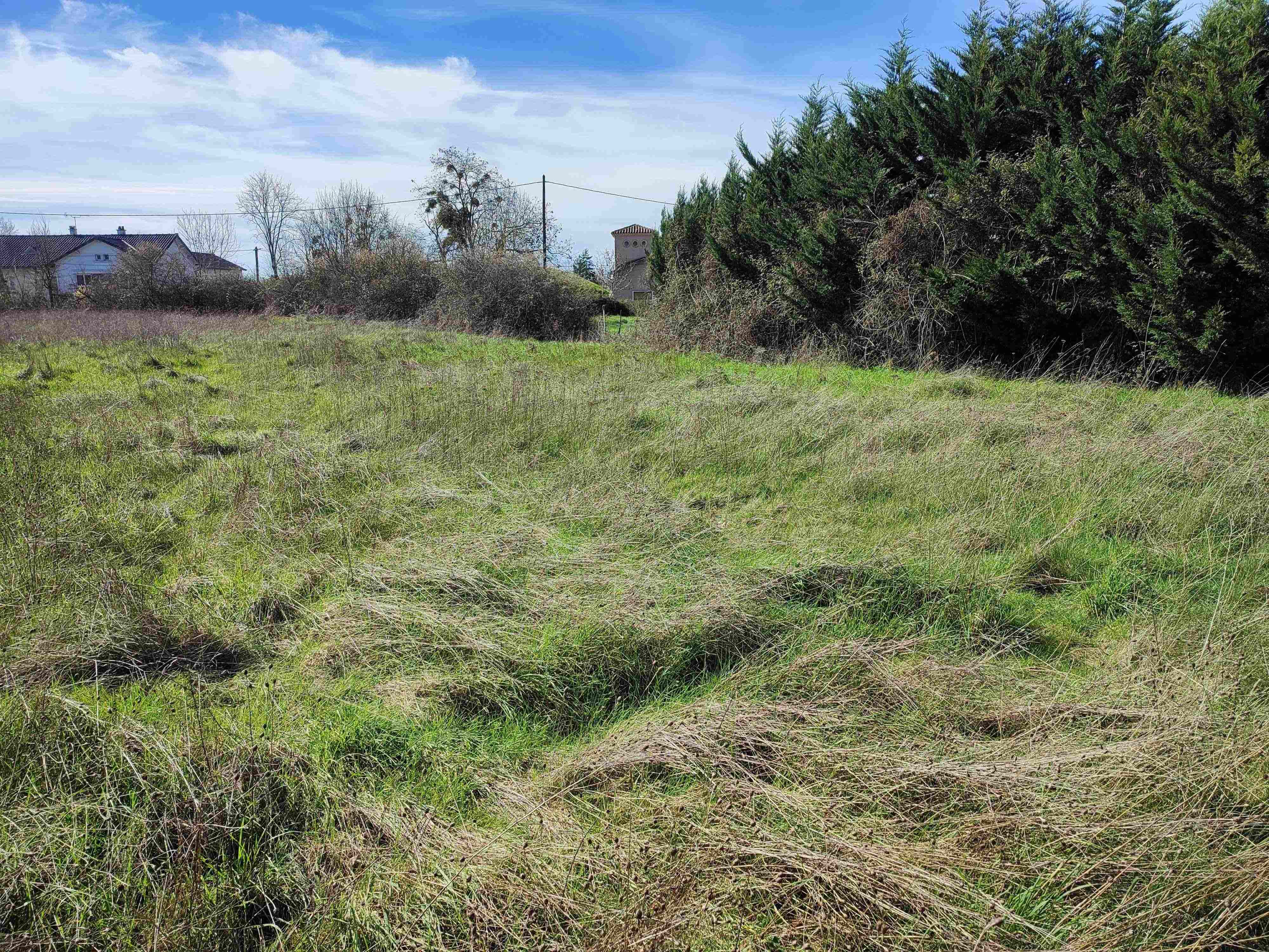 Terrain constructible 1375 m²