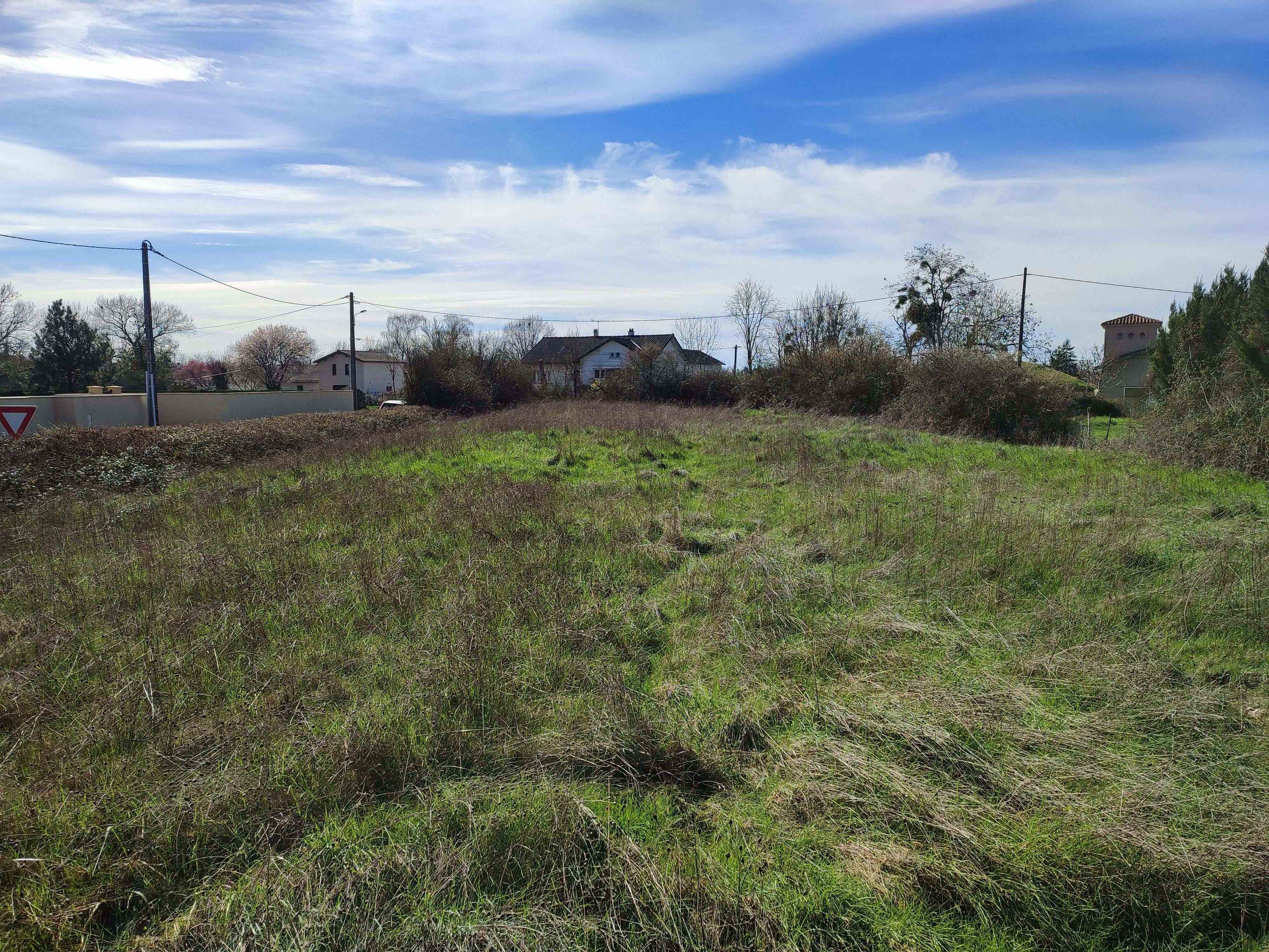 Terrain à Bâtir à L'Isle-Jourdain — vignette 3