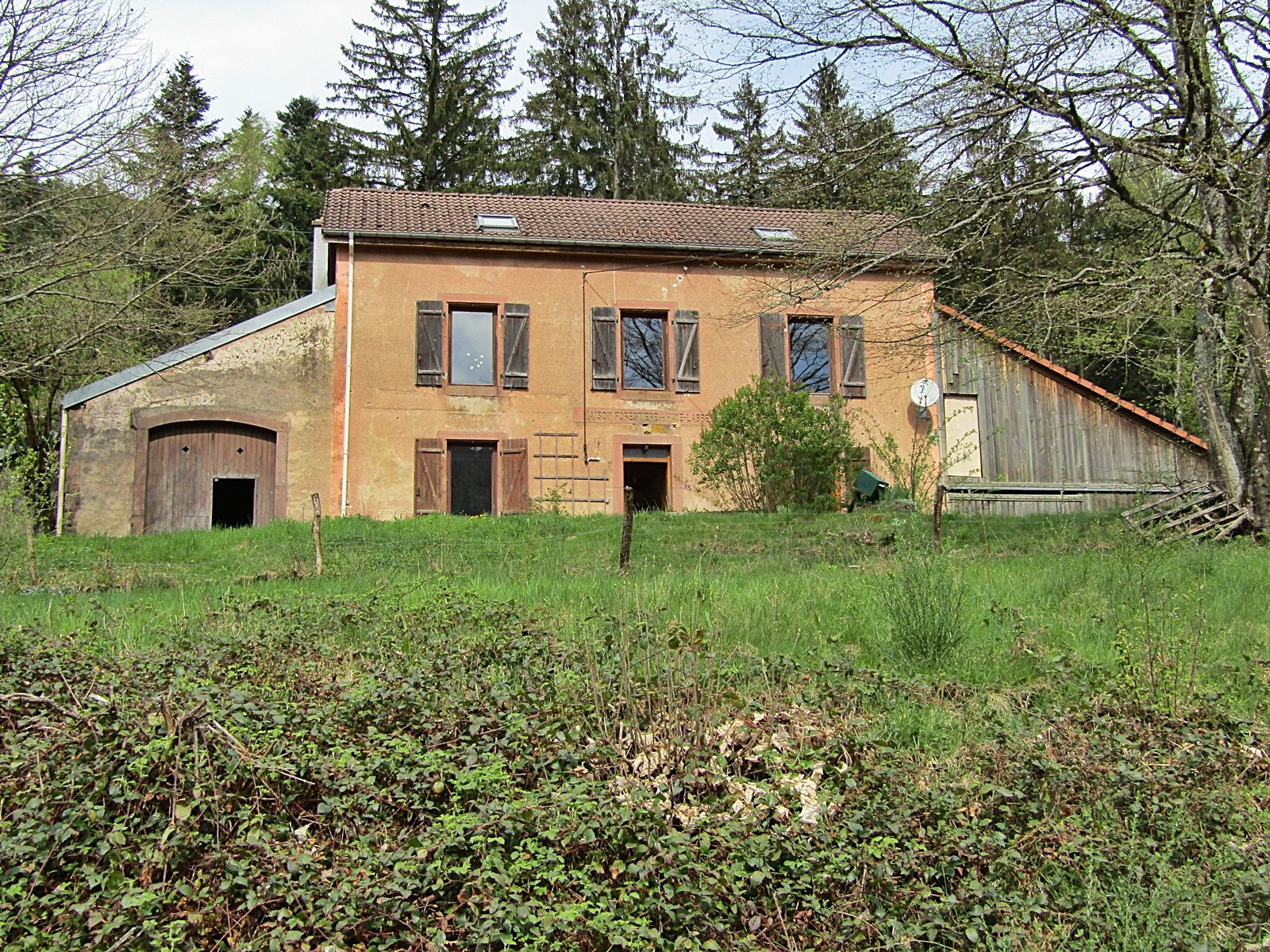 MAISON FORESTIERE