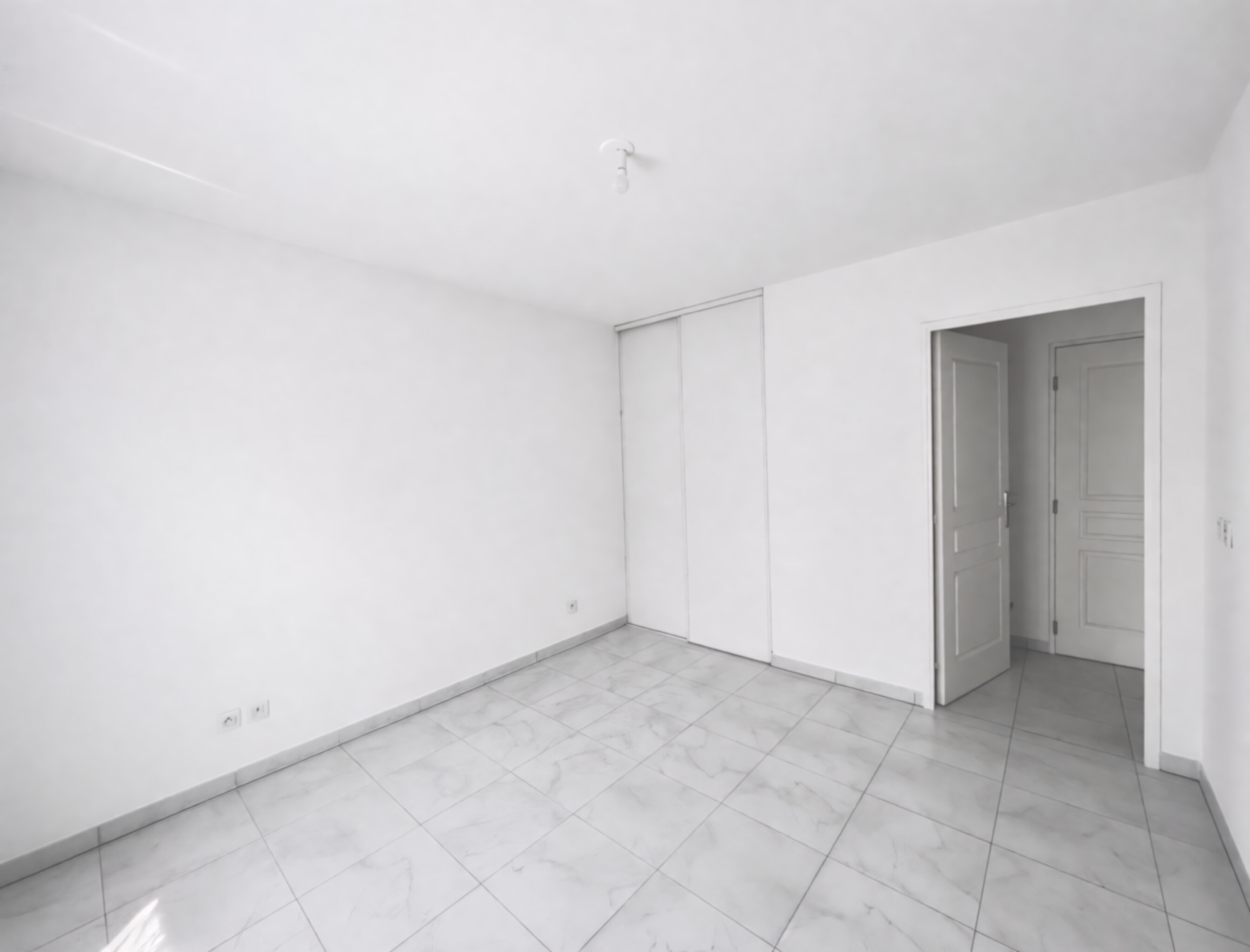 Appartement à Fréjus — vignette 3