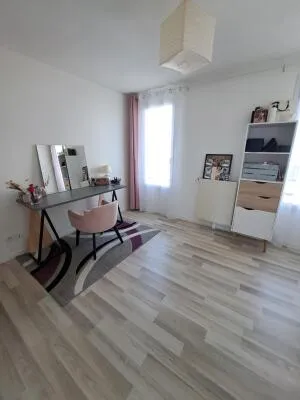 Maison à Coulaines — vignette 9