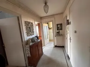 Appartement à Aix-les-Bains — vignette 2