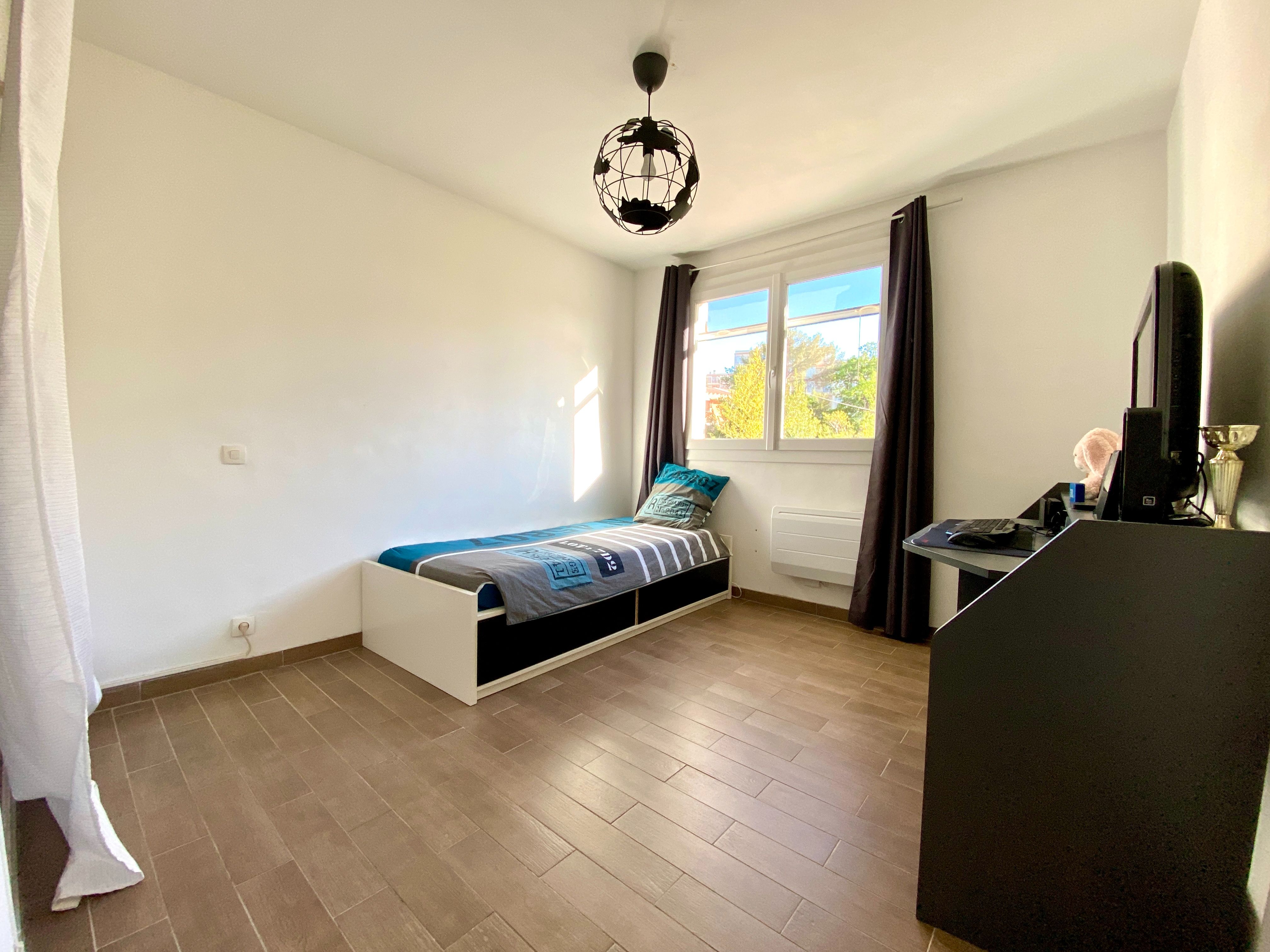 Appartement à La Seyne-sur-Mer — vignette 14