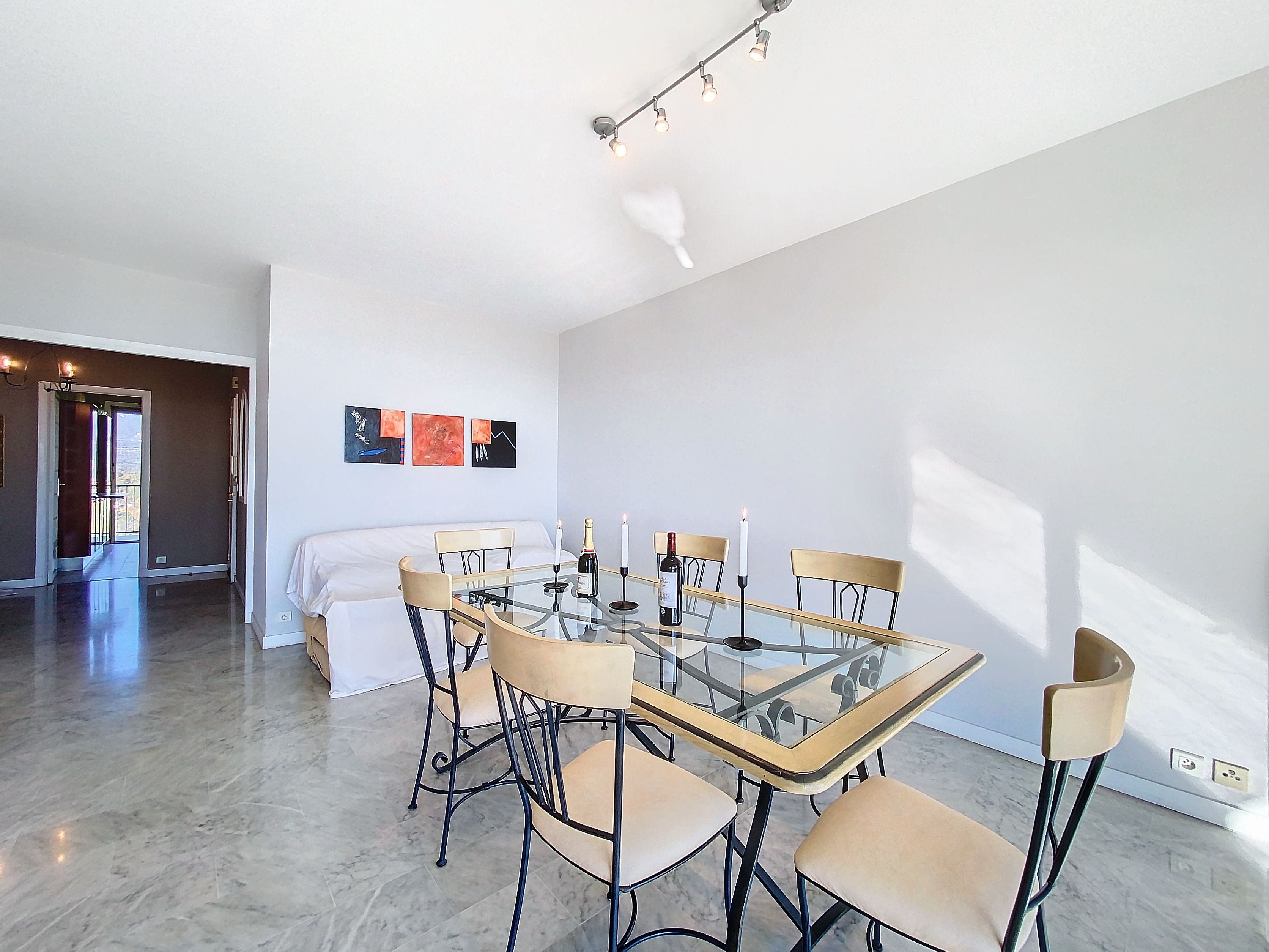 Appartement à Cagnes-sur-Mer — vignette 7