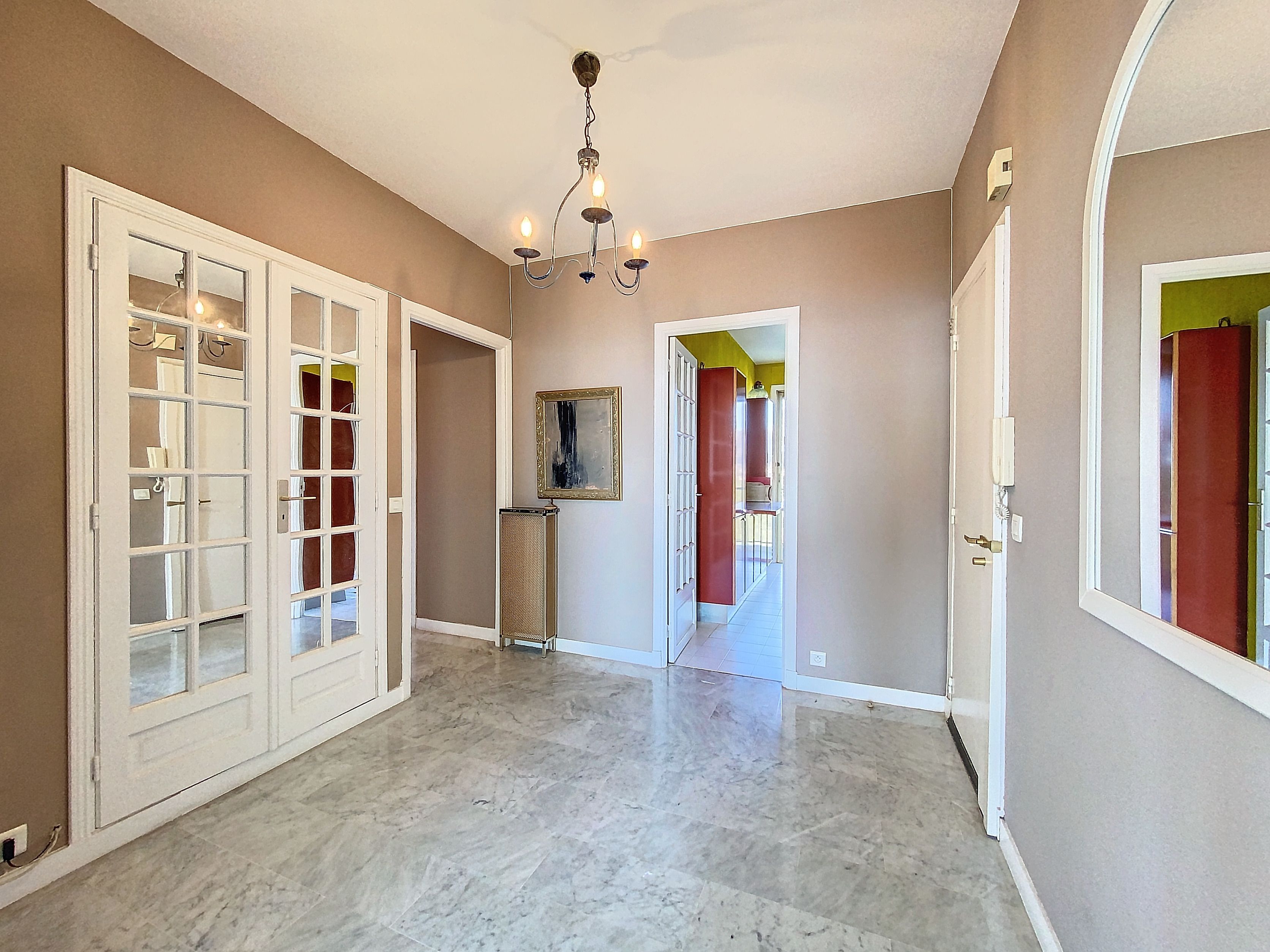 Appartement à Cagnes-sur-Mer — vignette 13