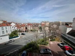Appartement à Courbevoie — vignette 6