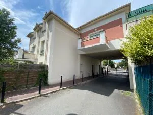 Appartement à Persan — vignette 2