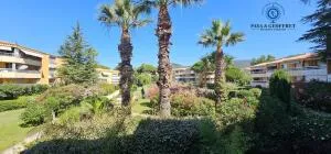Appartement à Le Lavandou — vignette 10