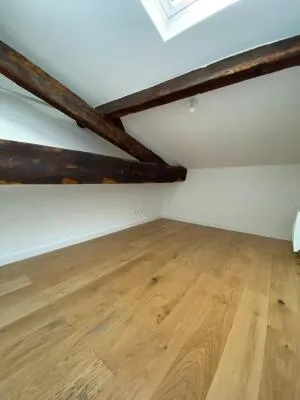Appartement à Bordeaux — vignette 5