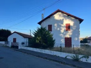 Maison avec dépendances