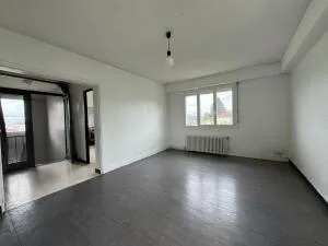 Maison à Saint-Palais — vignette 4