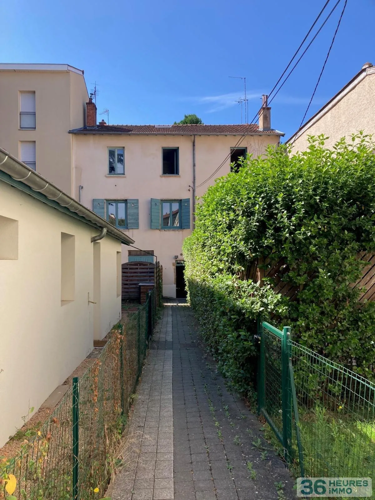 Appartement à Écully — vignette 11