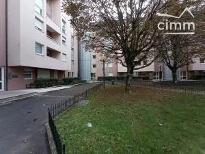 Appartement à Orléans — vignette 9