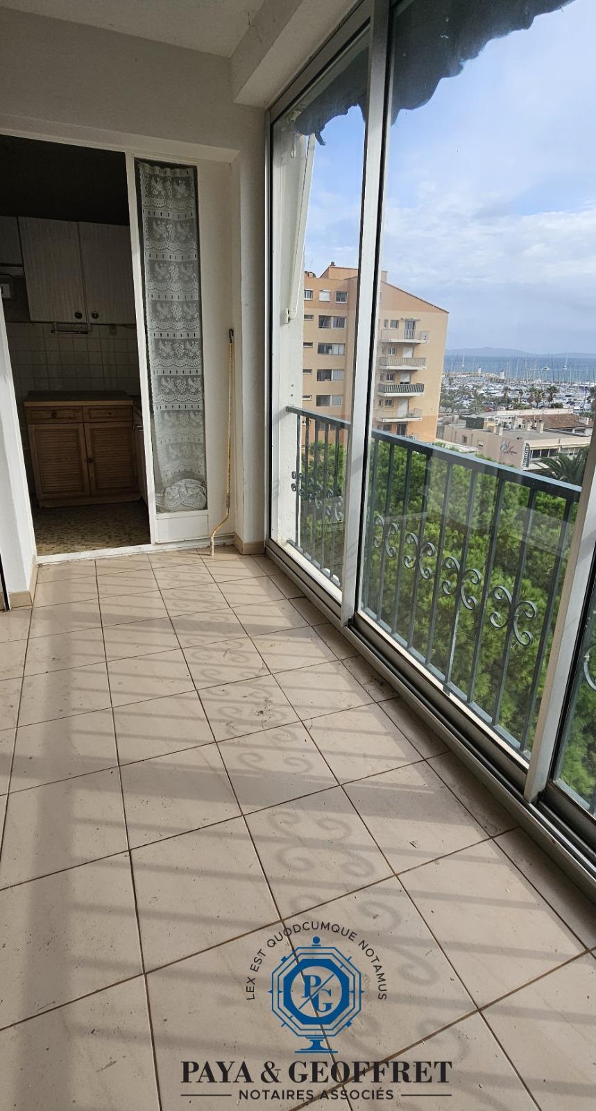 Appartement à Hyères — vignette 2