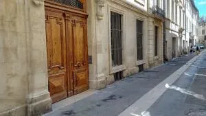 Appartement à Nîmes — vignette 6