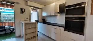 Appartement à Antibes — vignette 3