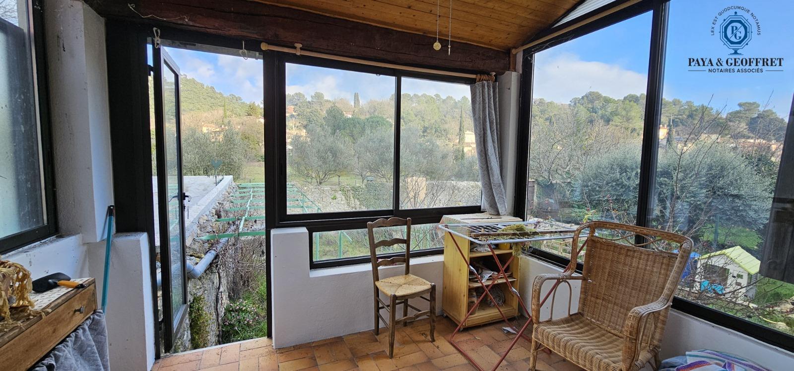 Maison à La Roquebrussanne — vignette 5