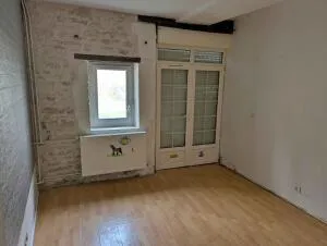 Immeuble à Coulanges-la-Vineuse — vignette 5