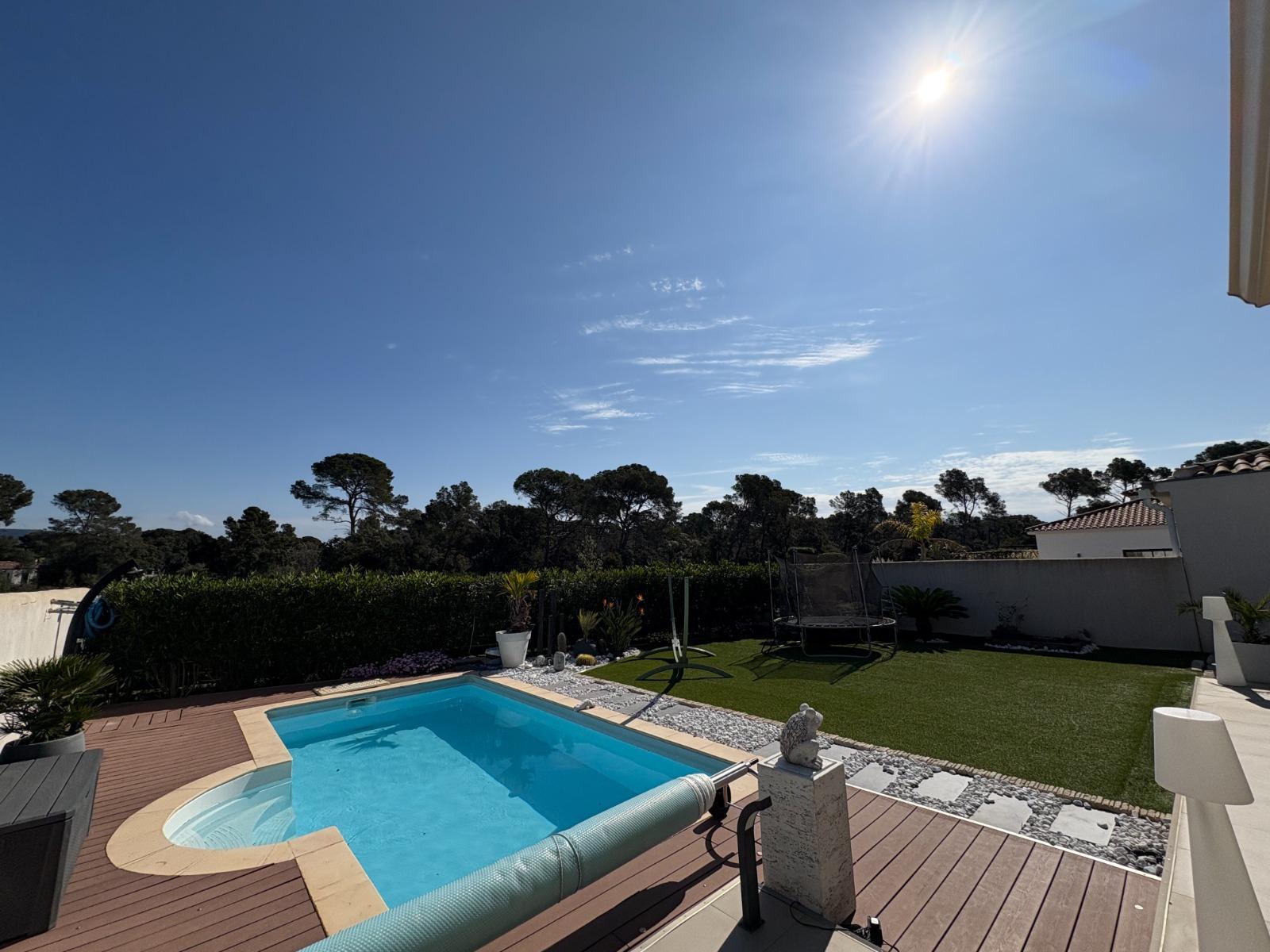 Maison à La Londe-les-Maures — vignette 2